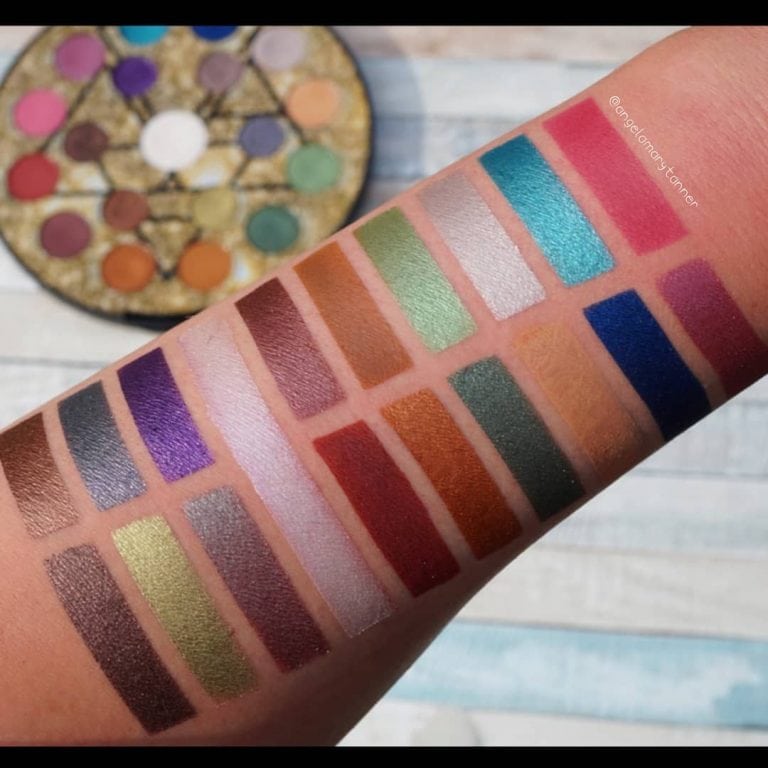 Eye shadow Urban Decay Elements pallet