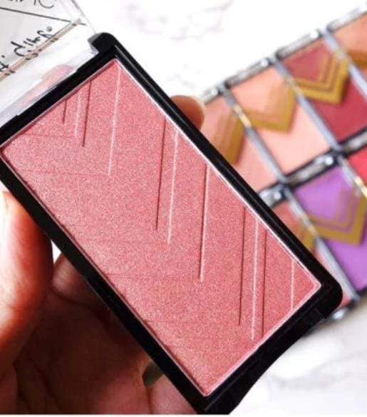 L.A girl Blush on