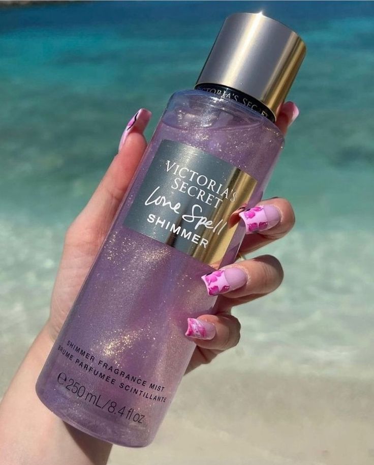 Victoria Secret Aqua Kiss Shimmer Perfume Mist 250Ml
